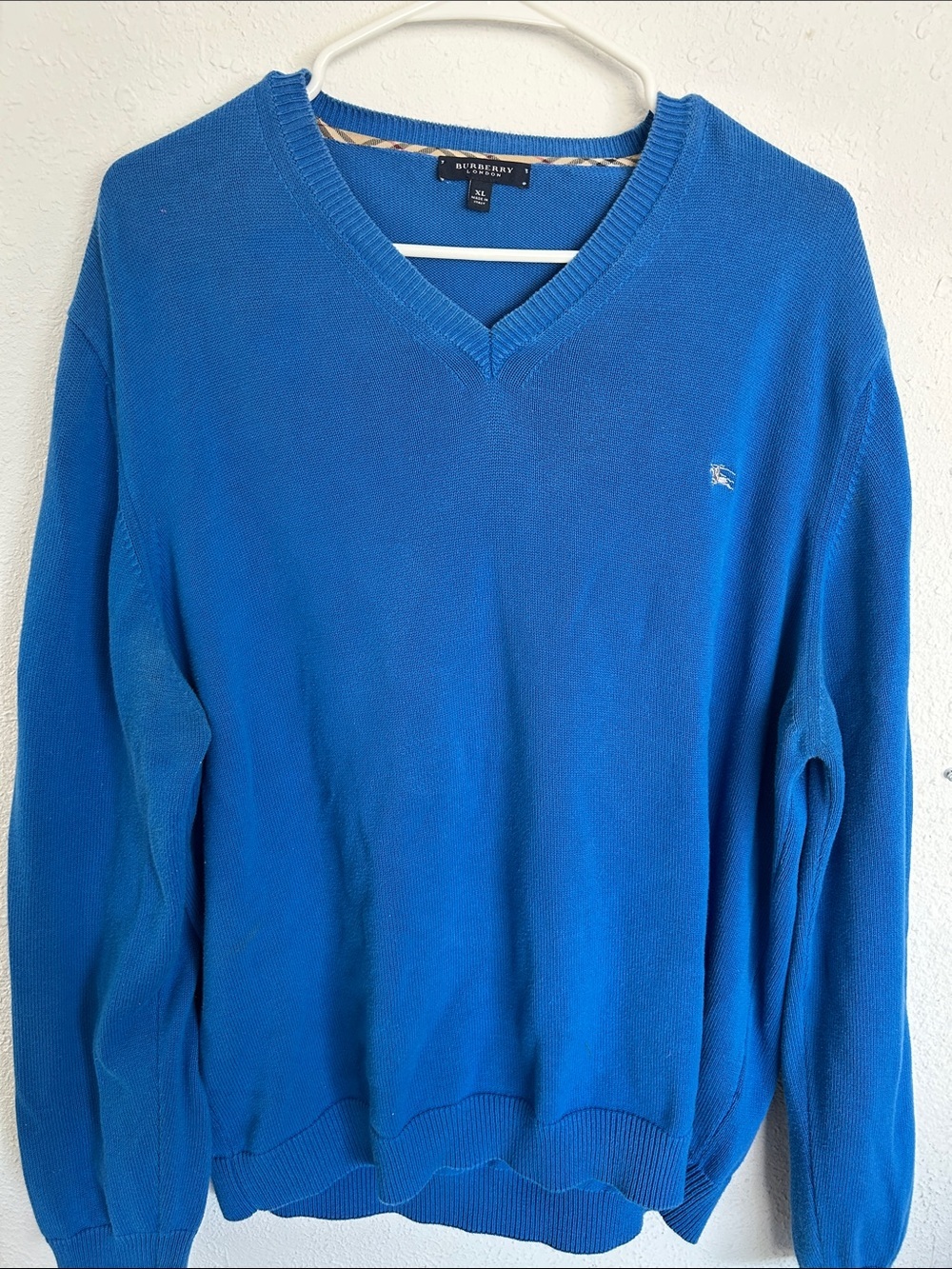 Burberry Men's V-Neck Sweater in Bright Blue